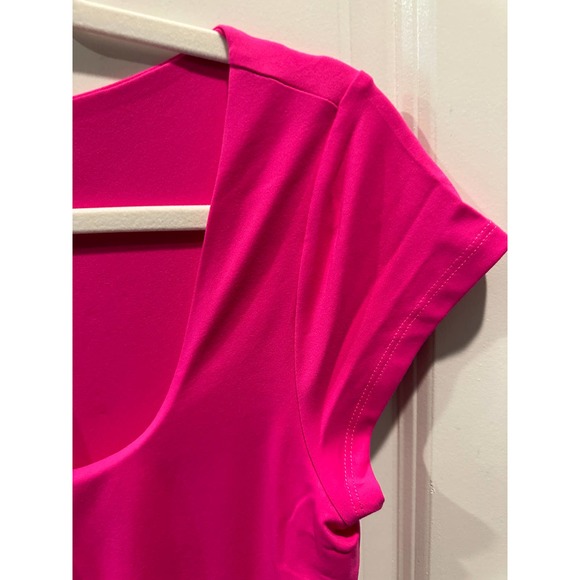 Susana Monaco™ Scoop Front Short Sleeve Romper - Picture 8 of 10